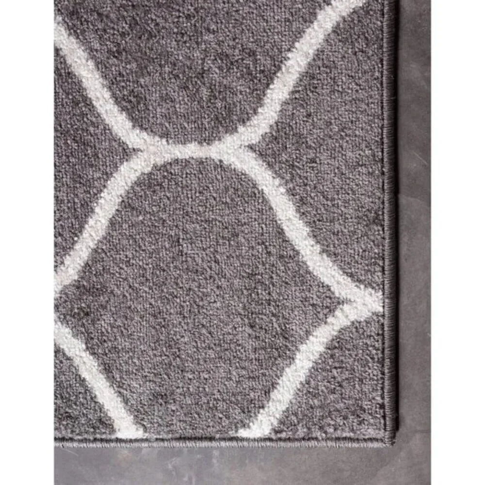 New Trellis Frieze Area Rug, 6'1